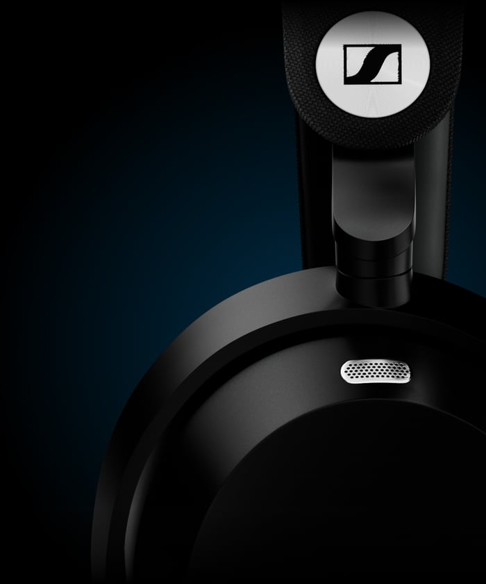 MOMENTUM 5 Wireless Detail Shot 
